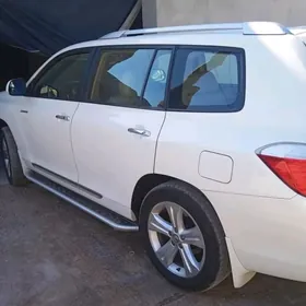 Toyota Highlander 2010