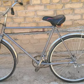600 Ural tigir