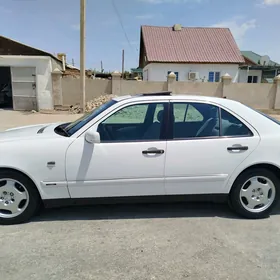 Mercedes-Benz C320 1998