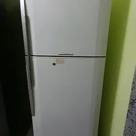 holodilnik Hitachi