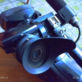 SONY HXR-MC 1500 video kamera
