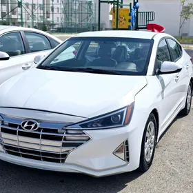 Hyundai Elantra 2020