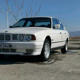 BMW 525 1990