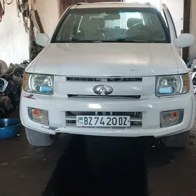 Infiniti QX4 2002