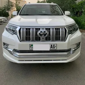 Toyota Land Cruiser Prado 2021