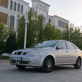 Daewoo Lacetti 2003