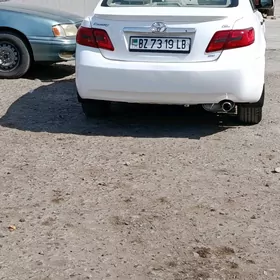 Toyota Camry 2008