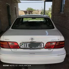 Toyota Avalon 1999