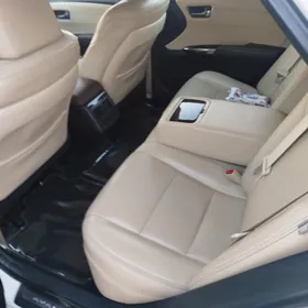 Toyota Avalon 2013