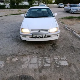 Toyota Corona 1996