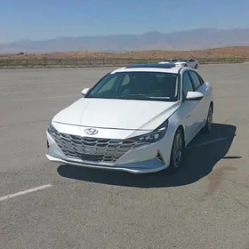 Hyundai Elantra 2020