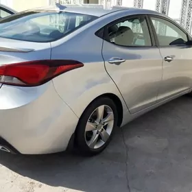 Hyundai Elantra 2011