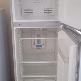 Midea
