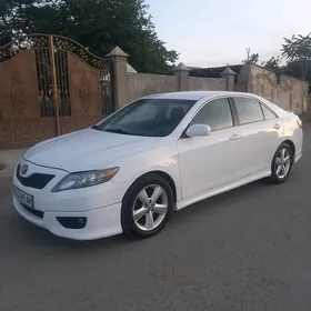 Toyota Camry 2010