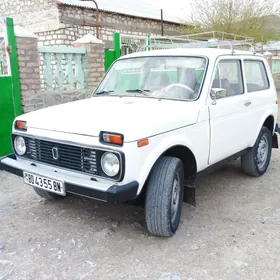Lada Niva 1980