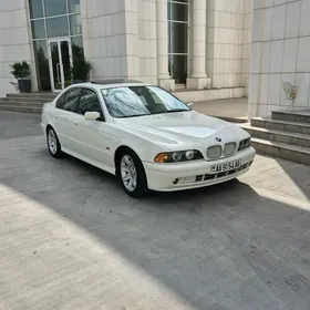 BMW E39 2002