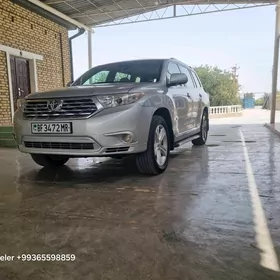 Toyota Highlander 2012