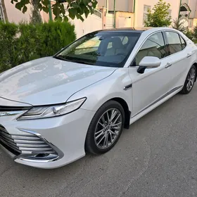 Toyota Camry 2022