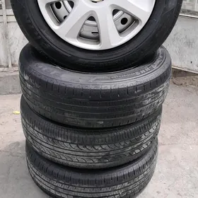 Toyota  205 65 16 Disga teker