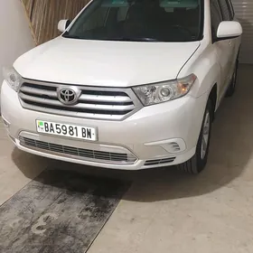 Toyota Highlander 2011
