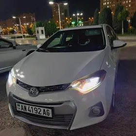 Toyota Corolla 2014