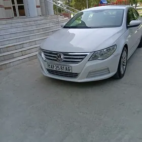 Volkswagen CC 2011