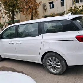 Kia Sedona 2021