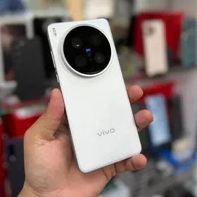 Vivo 200 Ultra