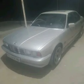 BMW M5 1992