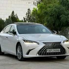 Lexus ES 350 2019