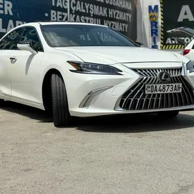Lexus ES 350 2019