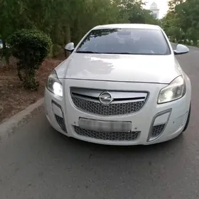 Opel Insignia 2012