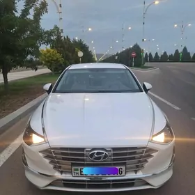 Hyundai Sonata 2020