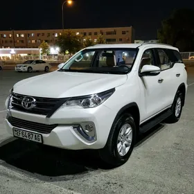 Toyota Fortuner 2017