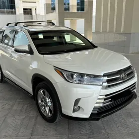 Toyota Highlander 2017