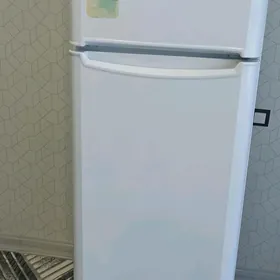 Indesit