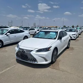 Lexus ES 350 2023