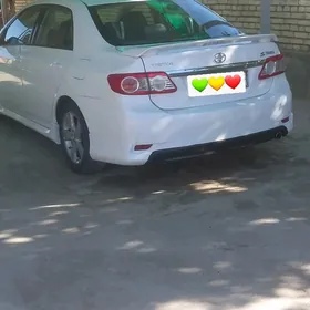 Toyota Corolla 2012