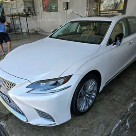 Lexus LS 500 2020