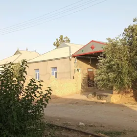 Satlyk jaý.
