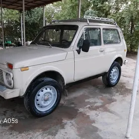 Lada Niva 1984
