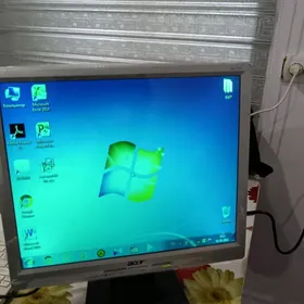 Monitor 17-lik