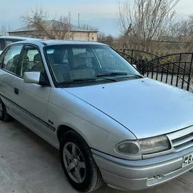 Opel Astra 1992