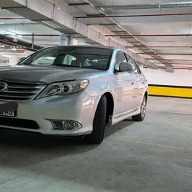 Toyota Avalon 2011