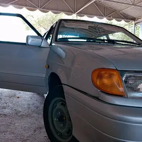 Lada 2115 2003