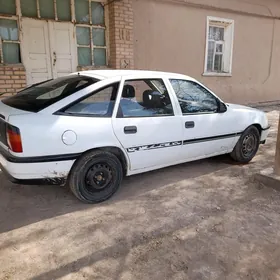 Opel Vectra 1992