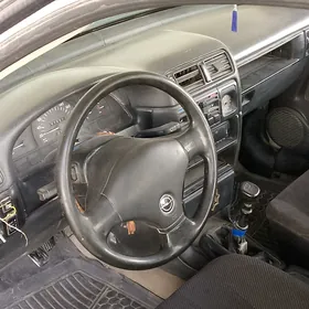Opel Vectra 1992