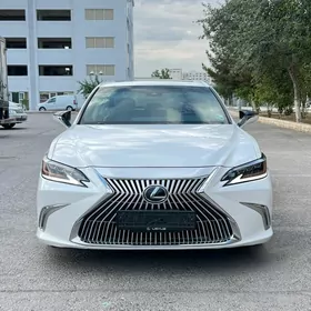 Lexus ES 350 2019