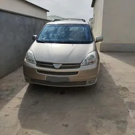 Toyota Sienna 2003