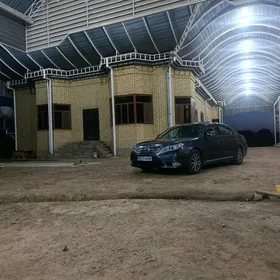 Toyota Avalon 2012